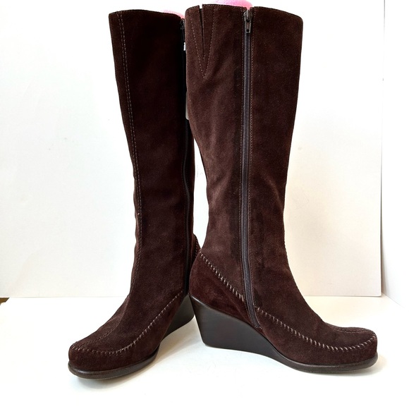Aerosol Aerology Tall Brown Suede Wedge Boots Size 8 EUC - Picture 1 of 13